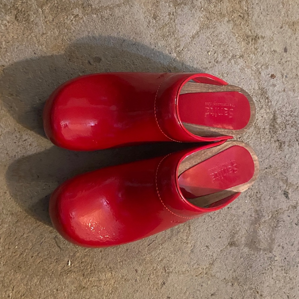 Sanita Womens Red patten Leather open Back Clogs Size 39 US to 8.5-9